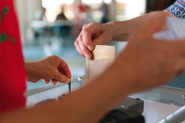 Législatives 2022. Participation à midi dans le Rhône.