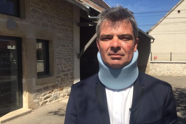 Sébastien Sordel, le maire de Tréclun, après son agression par l'un de ses administrés, ce dimanche 19 juillet 2020.