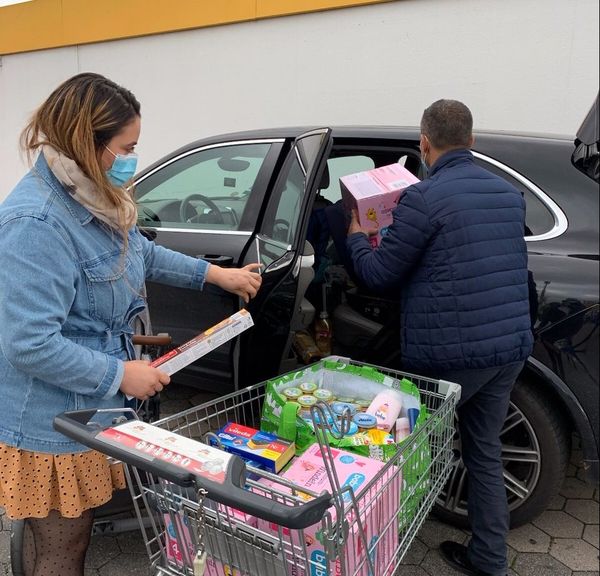 Allemagne Les Courses De La Derniere Chance A Kehl Ville Voisine De Strasbourg