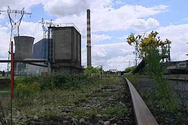 La centrale Lucy, qui fabrique de l'électricité à partir de charbon, doit cesser son activité à partir du  31 mars 2014.