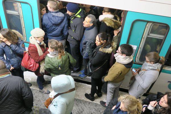 Un jeune homme a été percuté mortellement par un métro sur la ligne 13. (Photo d'illustration)