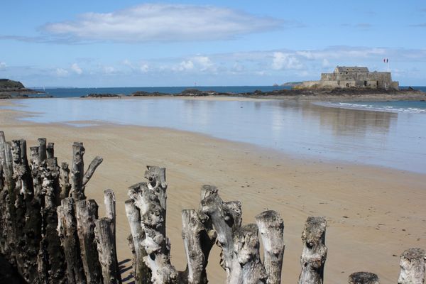 Le Fort National vue de la grande plage du Sillon - Saint-Malo (Ille-et-Vilaine)