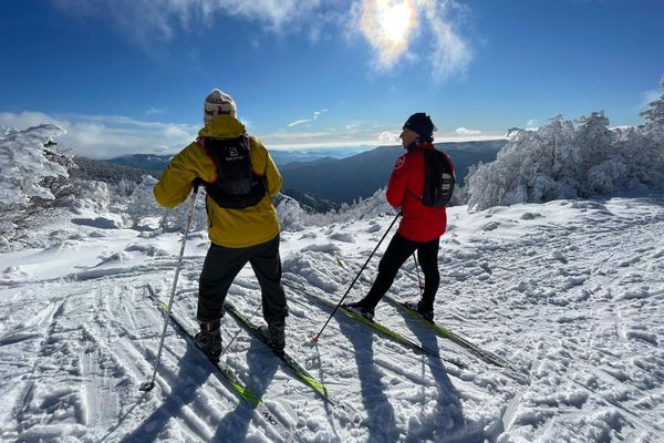 Skieurs de fond au Mont Aigoual.