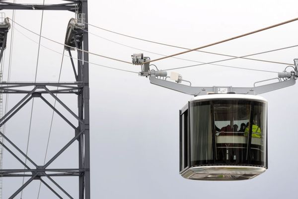 L'un des cabines du téléphérique de Brest