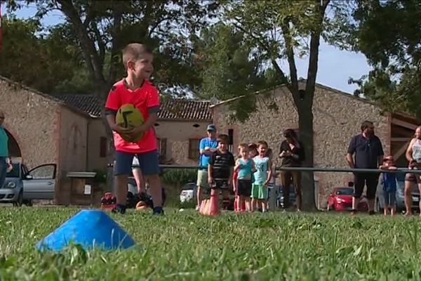 La pratique du rugby inquiète davantage les parents que les enfants. 