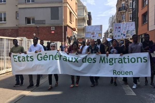 9 juin 2018 : manifestation dans les rues de Rouen entre la rive gauche et la rive droite