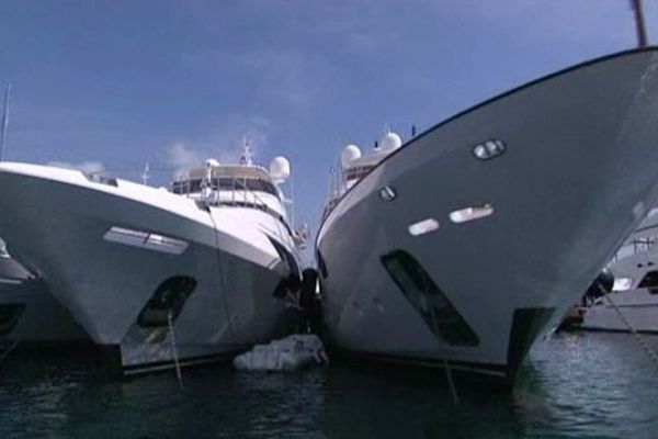 Les bateaux présentés sont de plus en plus longs.