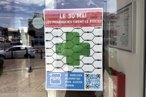 À travers la France, la quasi-totalité des pharmacies ferment exceptionnellement ce jeudi 30 mai.