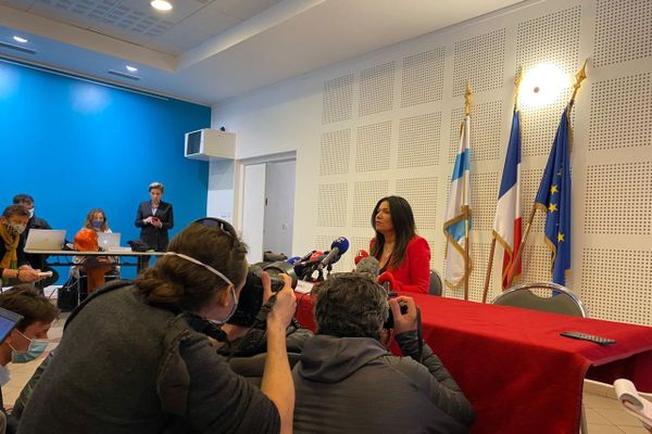 Samia Ghali en conférence de presse ce jeudi 17 décembre. 