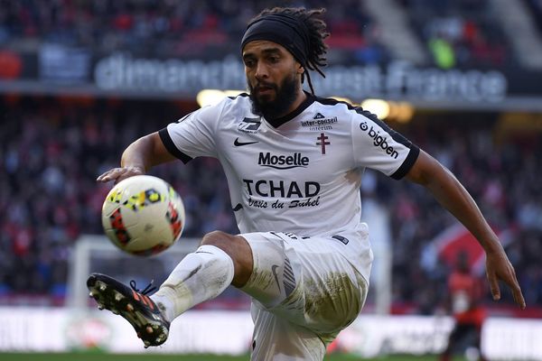 Benoît Assou-Ekotto, défenseur du FC Metz