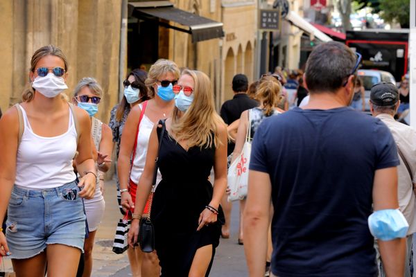 Le port du masque vise à réduire la propagation du virus, qui s'intensifie en Corse et dans l'ensemble du territoire.