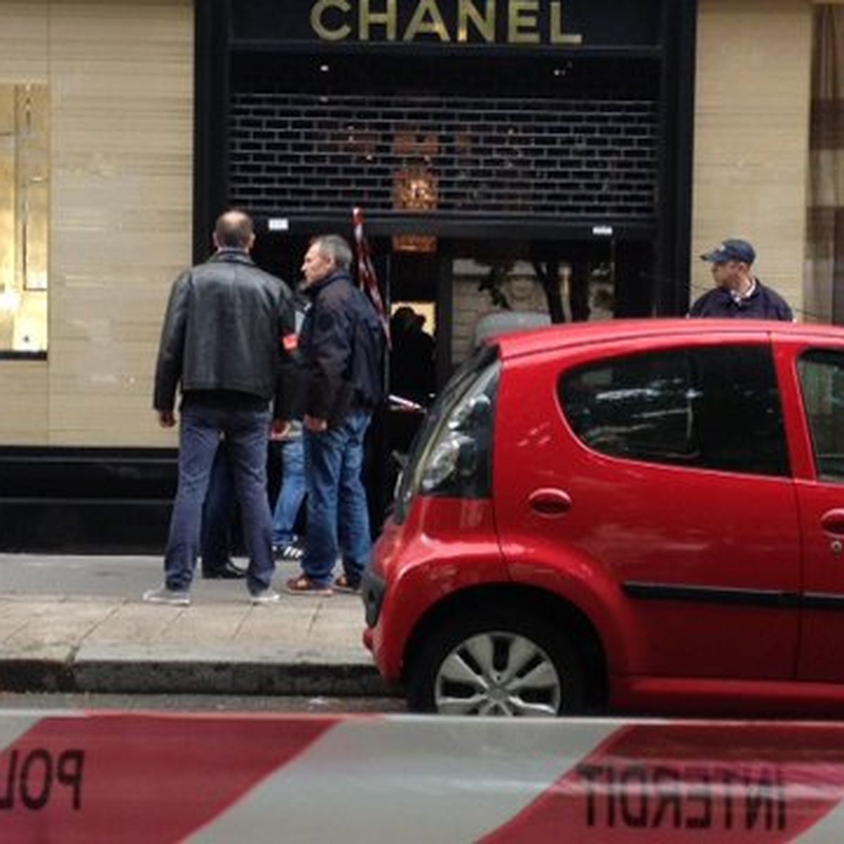 Braquage de bijoux Chanel Paris