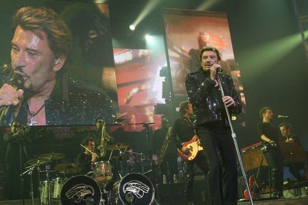 Johnny Hallyday lors d'un concert au Nikaia à Nice en 2009.