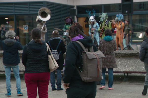 Le festival des Expressifs se déroule jusqu'au dimanche 4 octobre à Poitiers.