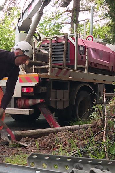 Une équipe de techniciens tente de rétablir la connexion depuis mardi 23 avril.