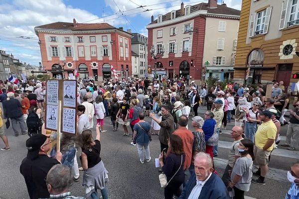 Une 7 ème manifestation contre le pass sanitaire a eu lieu à Limoges