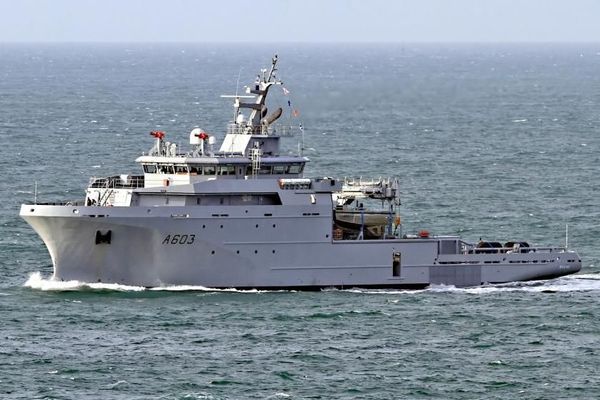 Le BSAH Rhône, construit par les chantiers Piriou de Concarneau, à son arrivée à Brest, au mois d'avril 2018.