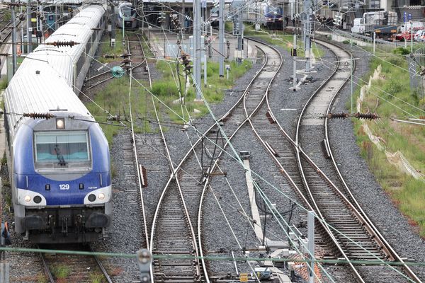 Un quinquagénaire percuté par un train à Entzheim (67)