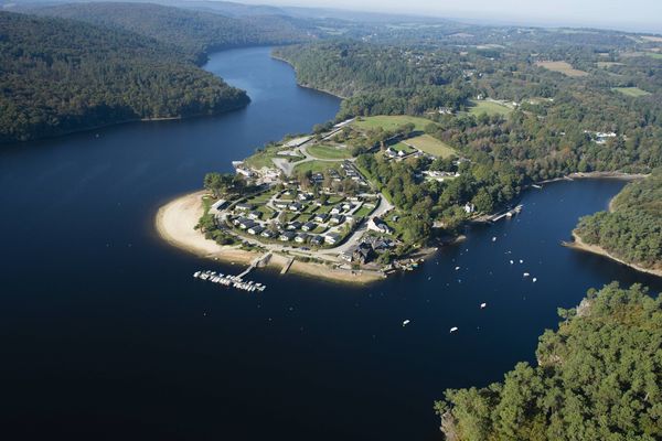 Lac de Guerlédan.