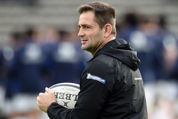 Les entraîneurs des champions de France de rugby, Franck Azéma et Bernard Goutta, ont été choisis pour diriger l’équipe des Barbarians français. Le match contre les Maoris néo-zélandais se déroulera le 9 novembre 2017 au stade Chaban-Delmas, à Bordeaux.