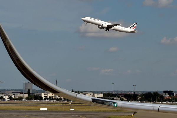 Des capteurs sonores "indépendants" vont être installés autour de l'aéroport de Toulouse-Blagnac.