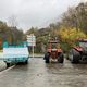 Les agriculteurs de la coordination rurale de Haute-Garonne barrent la route aux poids lourds espagnols, ce mercredi 20 novembre 2024, à Fos.