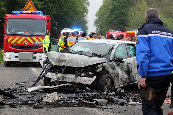 Cet accident à Radinghem a fait cinq morts samedi dernier