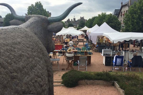 Du 22 au 23 juillets 2017, Allanche prend des airs de capitale de la poterie.