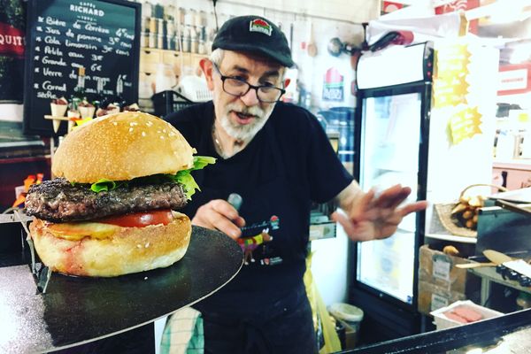 Au Limousine Truck du Limousin, Daniel Baur régale les papilles des gourmets du salon