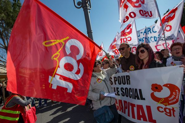 Manifestation à Nice dans le cadre de la grève nationale en France dans de très nombreux secteurs comme dans la fonction publique, éducation nationale, transports, fonction hospitalière entre autres. 
Le 22/03/2018