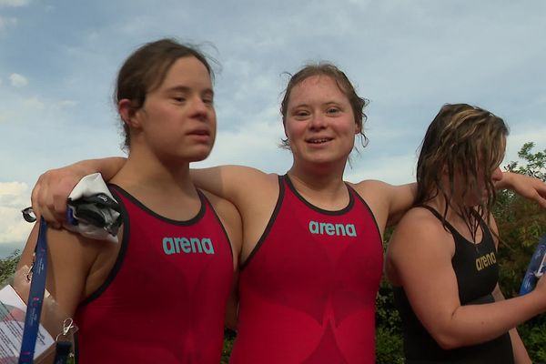 Neuf ans après ses débuts en équipe de France au Mexique, Cléo s'impose à nouveau en patronne de la natation