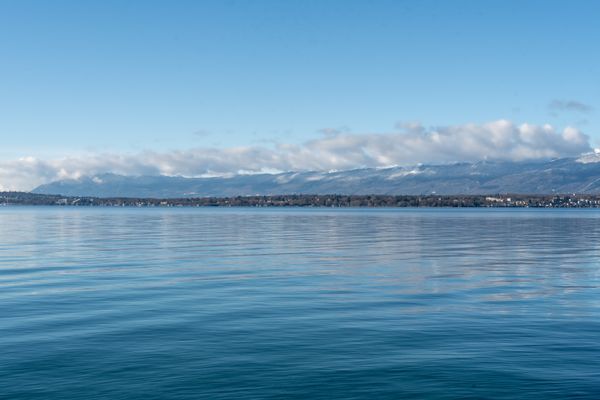 Illustration. Selon une étude menée en 2024, 100 tonnes de plastiques arrivent dans le Léman chaque année.