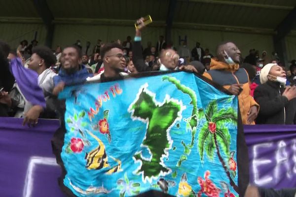 Supporters mahorais en Bretagne