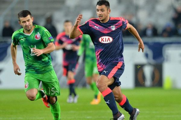 Le Girondin Gaëtan Laborde sur la pelouse du Stadium de Bordeaux en décembre 2015 pendant un match contre Kazan.