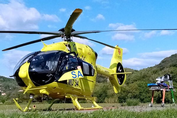 Un hélicoptère du Samu a été envoyé sur la N569 après un choc frontal faisant quatre blessés ce dimanche 13 octobre.