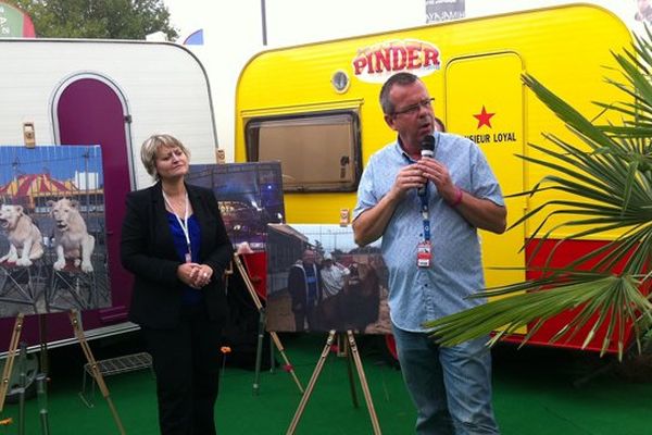 Frédérique Gervais, directrice générale de Caen Event, et Pascal Hennebert, responsable de la communication de Caen Event, ce lundi à la Foire de Caen