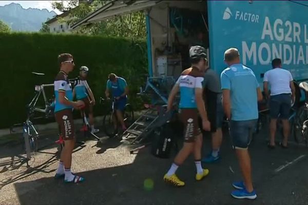 L'AG2R La Mondiale espère "se refaire"