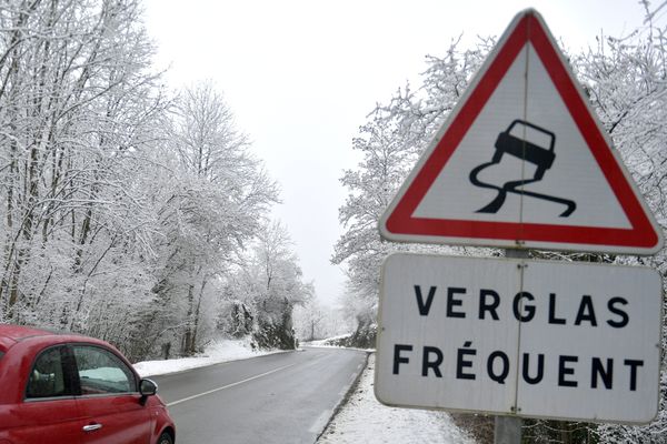 Verglas sur les routes, attention !