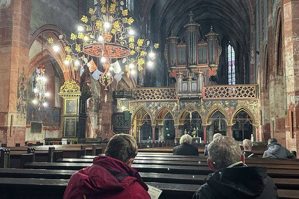 L'église Saint-Pierre-le-Jeune regorge d'histoires.