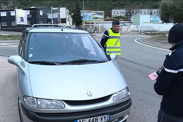 Contrôle de gendarmerie à Gémenos