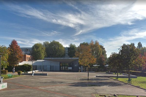 Agression à l'arme blanche dans un lycée de Wattrelos