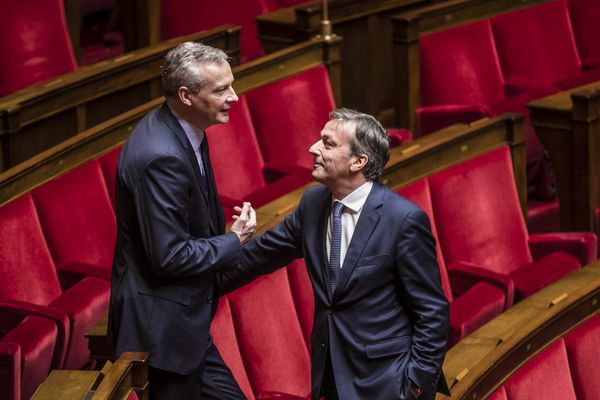 Bruno Le Maire et Philippe Vigier à l'Assemblée Nationale, Paris, le 22 Février, 2017