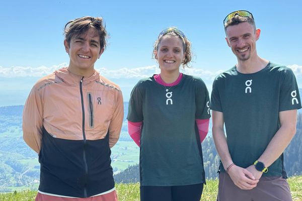 Xavier Thévenard, Jeanne Salvi et Julien Rueflin vont "vendre de skilomètres" pour la bonne cause.