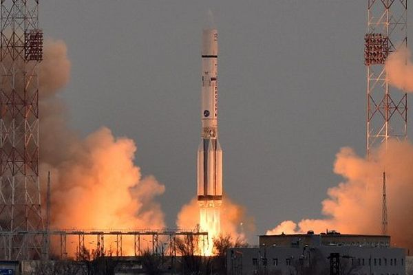 La fusée Proton au décollage ce lundi à Baïkonour (Kazakhstan) avec la mission ExoMars 2016 à son bord.