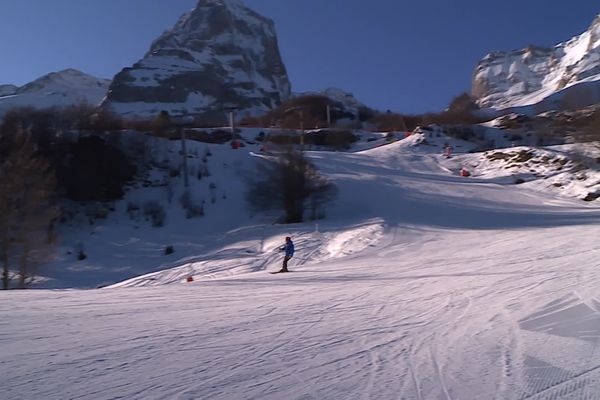 Le beau temps attire les skieurs sur les pistes