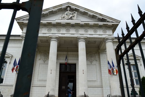 Un prêtre voleur condamné par le tribunal de Blois dans le Loir-et-Cher