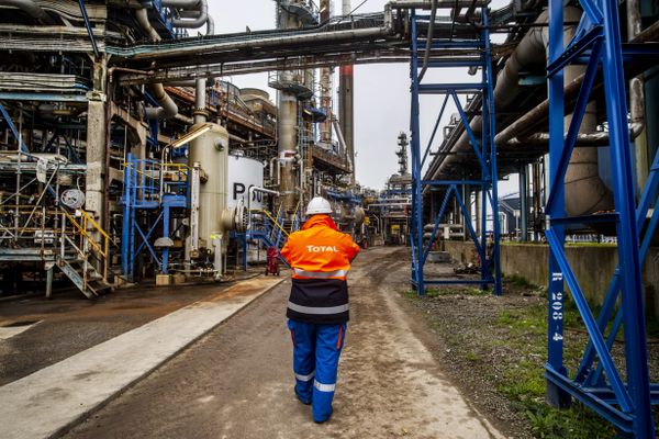 La raffinerie Total Energie de Donges, photo prise le 8 mars 2022