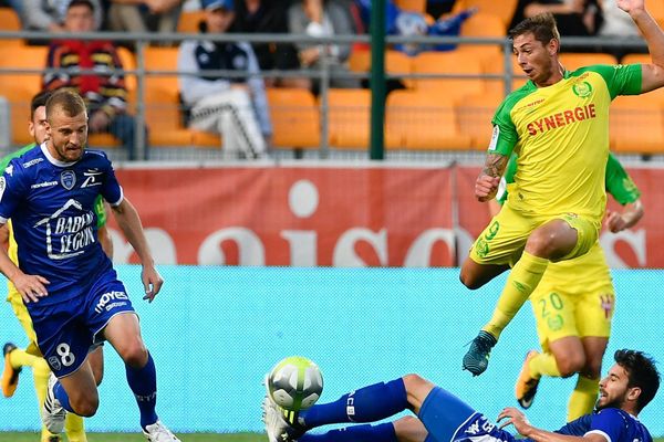 Le match se jouait à Troyes samedi 19 août 2017.