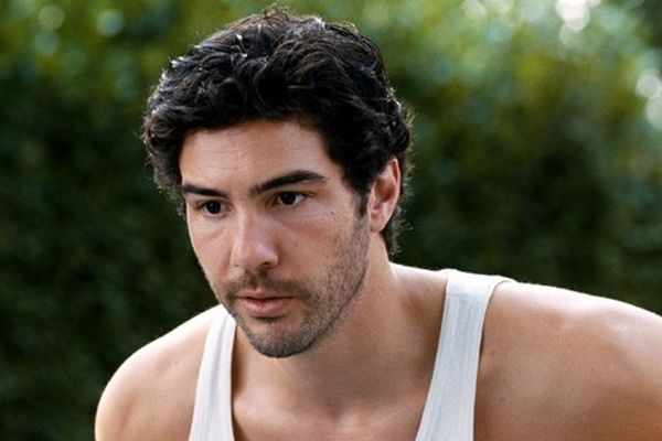 Il n'y a pas que Plus Belle la Vie, les tournages de séries télévisées se multiplient à Marseille, dont la la série "The Last Panthers" avec Tahar Rahim, ici en photo.