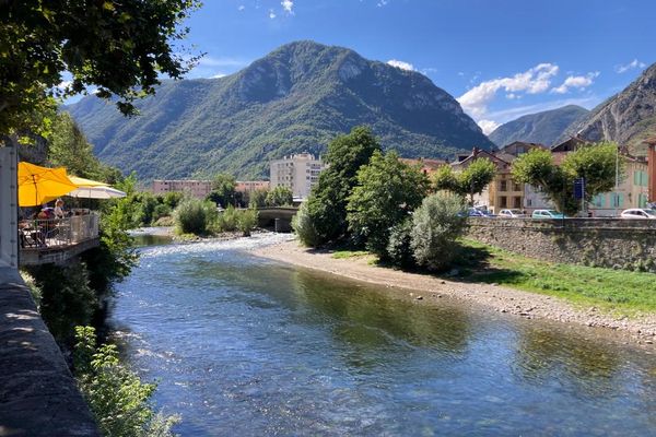 Des rejets d'hydrocarbures ont été détectés dans le cours d'eau du Vicdessos.